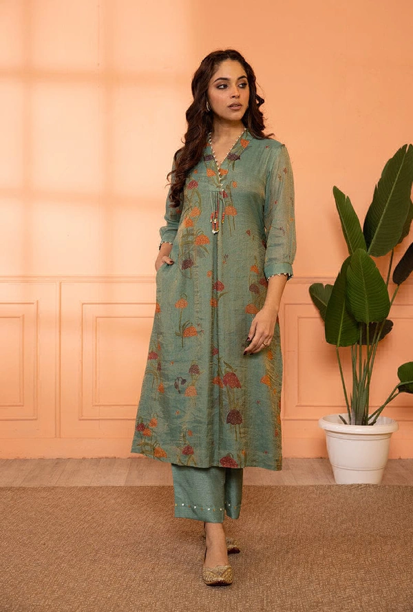 KDJ 5300 Beautiful Collar Kurti Set  - green, XXL-44