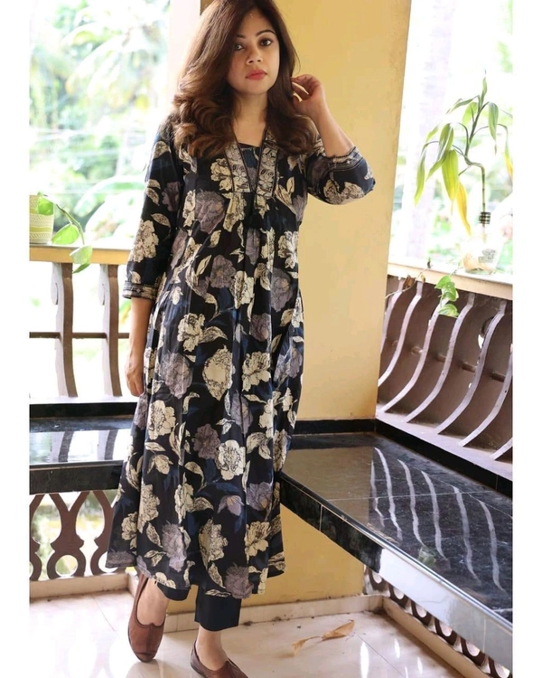 5039 New a line, kurti pant sets  Embroidery work  Heavy Cotton  - M-38