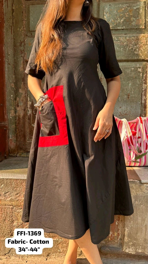 SF2 5045  Black Color  bold is beautiful stunning  dress and pocket  - L-40