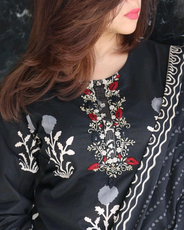 SF3 5052 NEW LUNCHIN *Beautiful Cottan Kurtis pent with Mulmal duptta* - 2XL-44