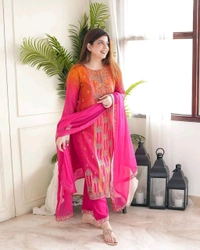 SF3 5055 *HEAVY DESIGNER SUIT SET  Original MIRROR KHATLI Work  beautiful Heavy Suit Set  pants and Lace Dupatta. HEAVY CHIFOON SILK - M-38