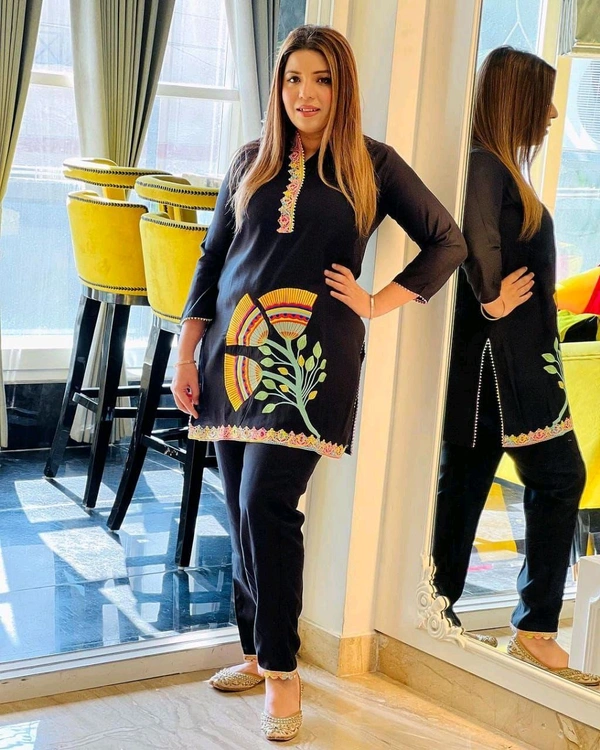 SF2 5056  Amazing 🥰Stylish cord sets for this  look Very comfortable  and classy - 2XL-4