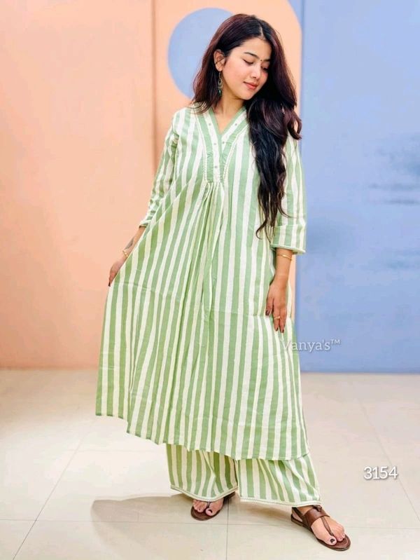 SF2 5379  Lovely bright color For  lightweight dress  Rayon A-Line stripe printed kurti With Pant  - Mint Green, XL-42
