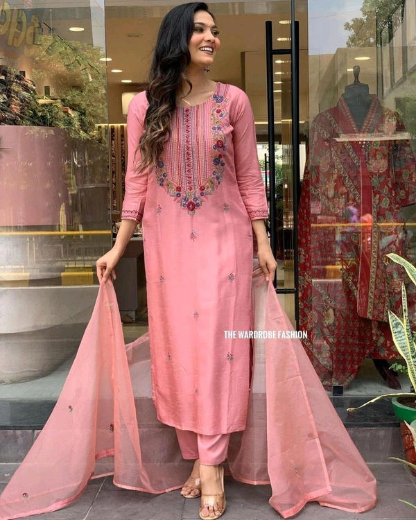 SF3 5402  designers. Wear  Beautiful Heavy Chanderi Silk  designer wear kurti pant and duppta  with embroidery work   - XL-42