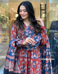 SF3  5462 Style with pure cotton 3-piece suit set elegant prints and lace work - Red, XL-42