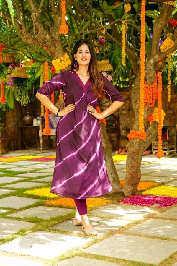SF2  5465  Kurti set  Very amazing kurti pant set in Prosen print  - M-38