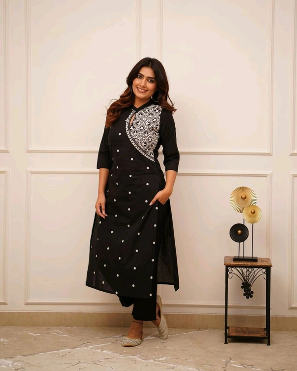SF2 5473  Beautiful  Cotton  kurti pant  with embroidery  - Black, XL-42