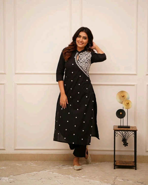 SF2 5473  Beautiful  Cotton  kurti pant  with embroidery  - Black, 2XL-44