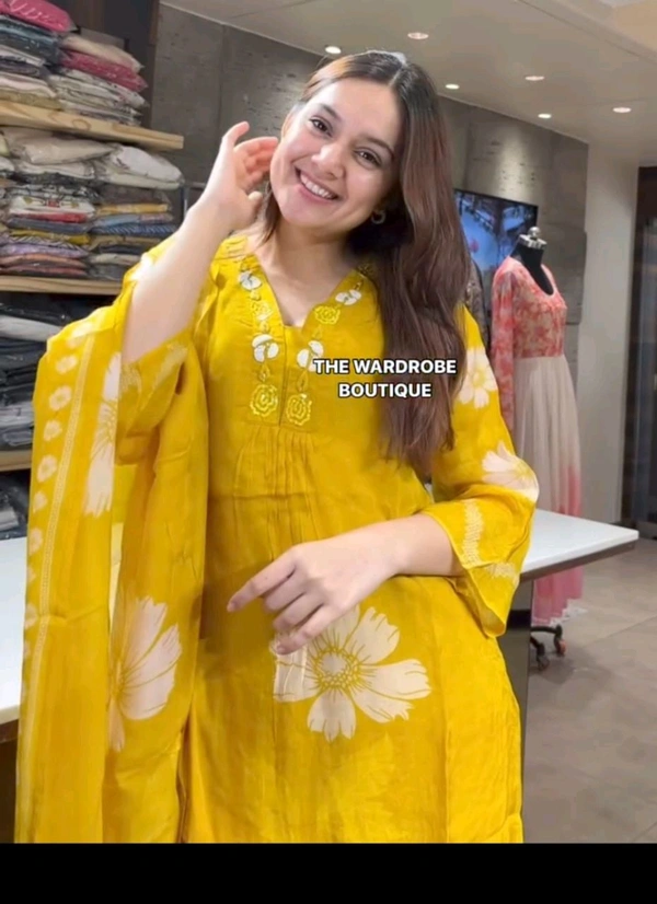 SF3  5511  Very Beautiful Flower Print  Design for Gorgeous   Malmal Dupatta  - Yellow, 2XL-44