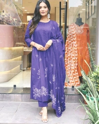 SF3  5519  Latest launch a pintex Pure Cotton Set discharge print kurti with pant and mulmul printed dupatta - Purple, M-38