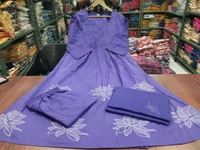 SF3  5519  Latest launch a pintex Pure Cotton Set discharge print kurti with pant and mulmul printed dupatta - Purple, M-38