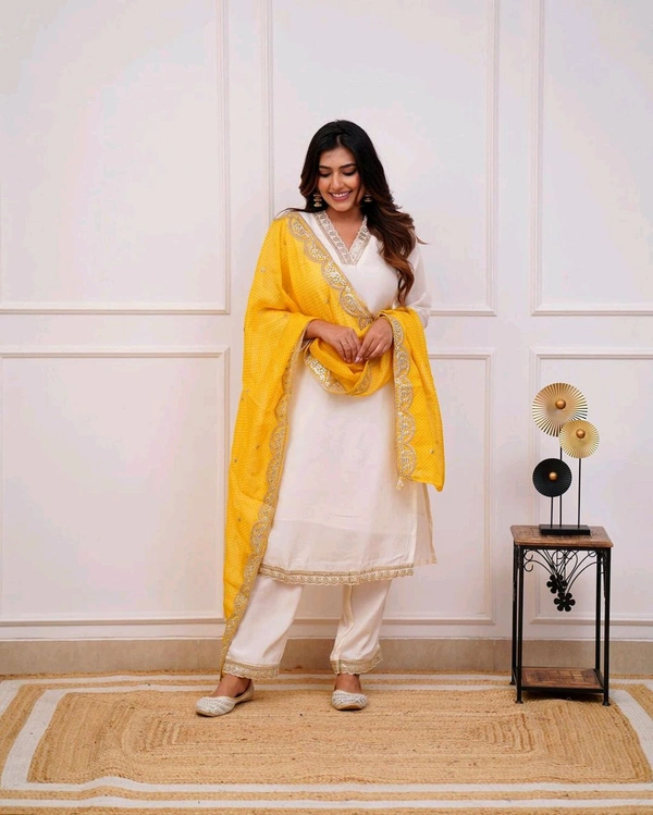 SF3  5534 HEVAY Full  Zari  COTTON SILK -HEVAY CHANDERI WITH DIGITAL PRINT WITH FULL WORK - Yellow, 2XL-44
