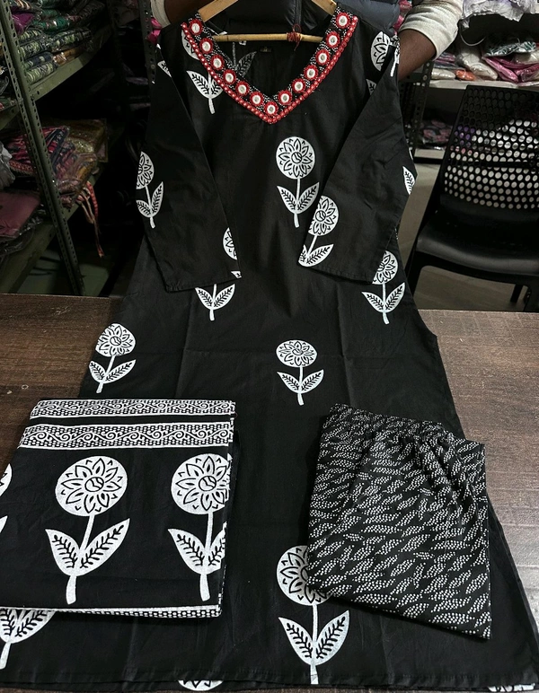 KDC 5564 Ethnic Heavy Cotton*Pure fine Cotton fabric Embroidery Work Kurti with Pant with cotton Dupatta - 2XL-44