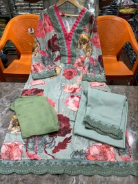 SF3  5576 _New straight kurta set with new style in Muslin Work Embroidery work - L-40