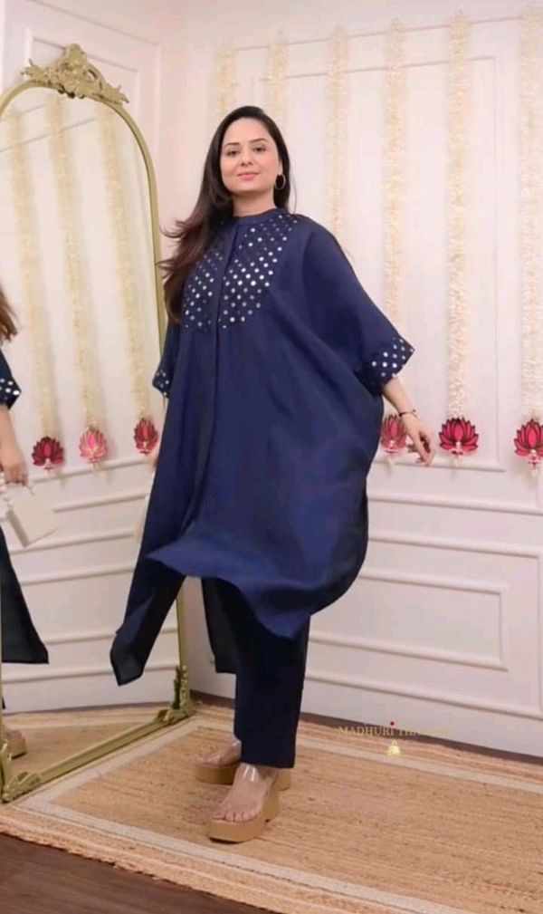 SF3  5586 BEAUTIFUL RAYON KAFTAN WITH PANT.FRONT EMBROIDERY WORK AND SEQUENCE WORK ON FULL KAFTANWITH BEAUTIFUL SEQUENCE WORK.WORK - 3XL-46