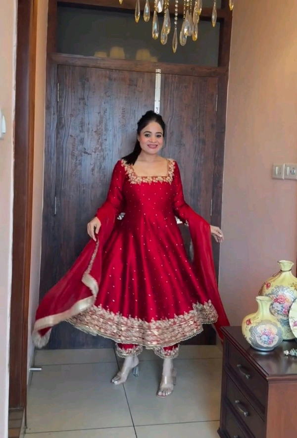 DSS 5602 New Pur Vichitra Silk Anarkali Gown,Dupatta & Pent  Heavy Pur Vichitra Silk With Embroidery 5 mm Sequence Work With Fancy Latkan Border - XL-42