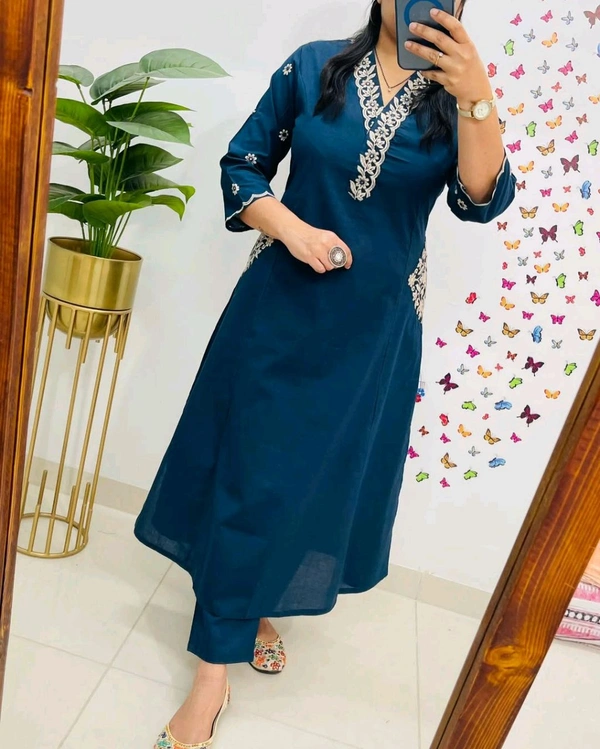 LCJ 5619 Designer Cotton* With Heavy thread Kurta pant Embroidery work side Pockets... - Blue, XL-42