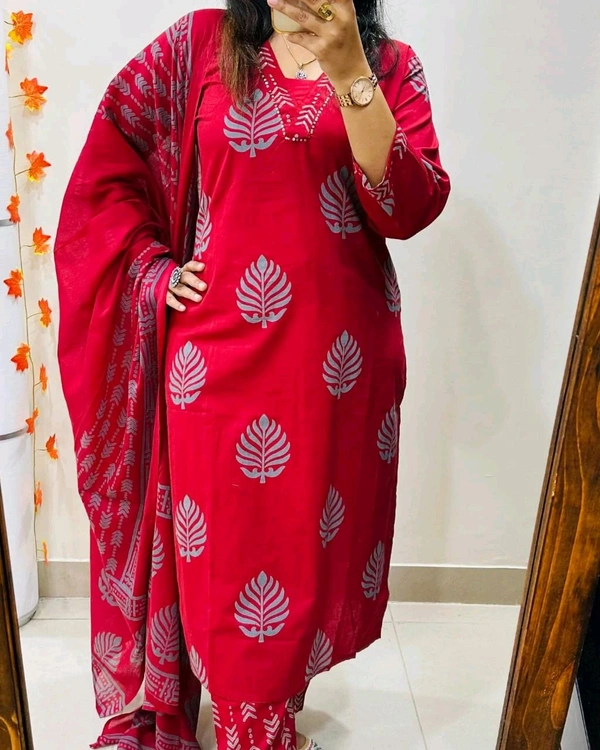 KDJ 5628 *Heavy Cotton*  Sequence Work Kurti with Hand work Pant 


 - Maroon, 2XL-44
