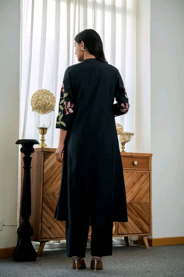 SF5 5631 Heavy Cotton With  embroidered  work Kurti Paired With Pant 
 - Black, XL-42
