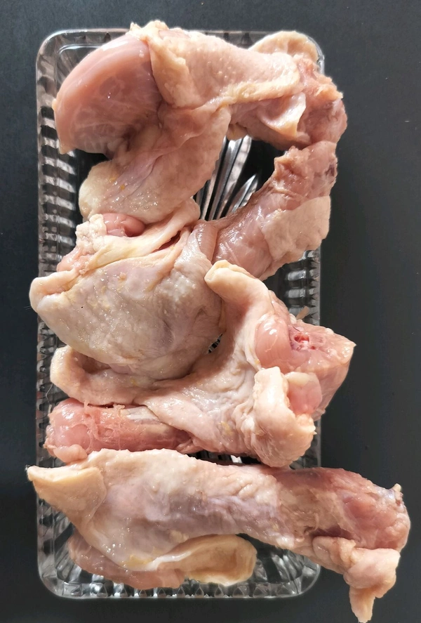 NECK WITH SKIN-Self Pickup