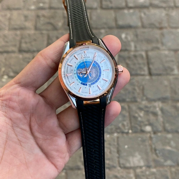 Analog Aqua Terra 150m Co-axial Master Chronometer Gmt Worldtimer Quartz Movement Watch - SRM5