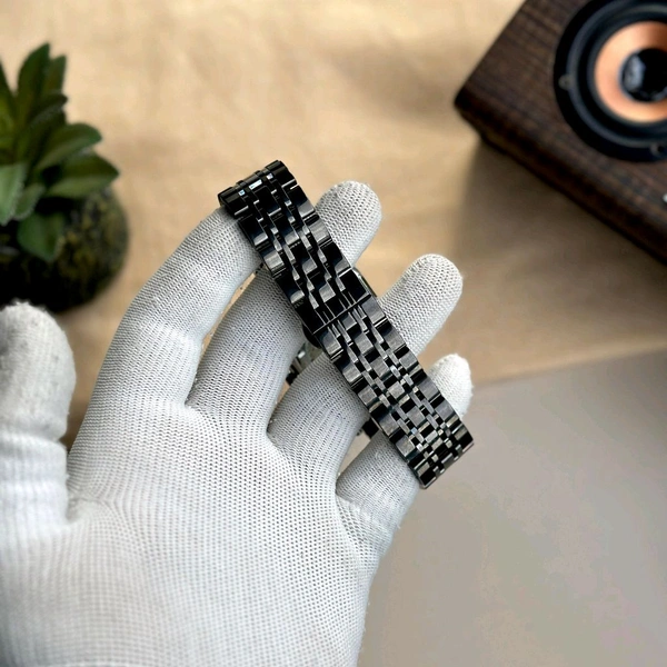 Analog Automatic Top Quality Collection With High Quality Strap Best Finishing Body & Case - SRA1