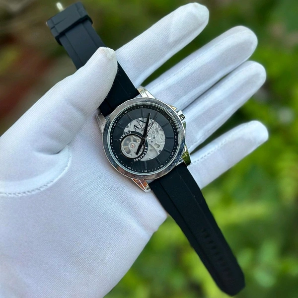 Analog Automatic Top Quality Collection With High Quality Strap Best Finishing Body & Case - Silver