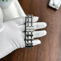 Analog Chronograph Top Quality Collection With High Quality Strap Best finishing Body & Case - SRTC4