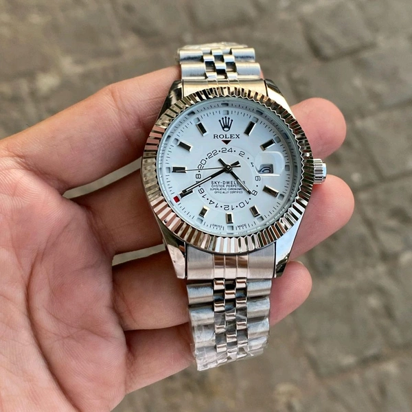 Analog Day Date High Quality Quartz Movement Collection With High Quality Strap Best finishing Body & Case - SRR3