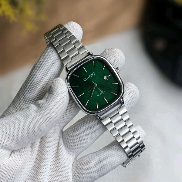 Analog High Quality Quartz Movement Watch Collection With High Quality Strap Best finishing Body & Case - SRG2