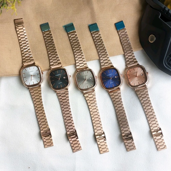 Analog High Quality Quartz Movement Watch Collection With High Quality Strap Best finishing Body & Case - SRG1