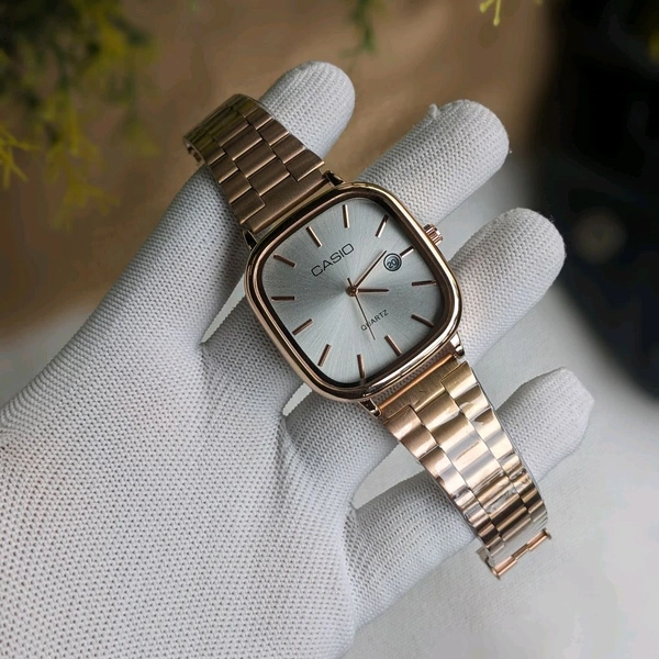 Analog High Quality Quartz Movement Watch Collection With High Quality Strap Best finishing Body & Case - SRG5