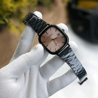 Analog High Quality Quartz Movement Watch Collection With High Quality Strap Best finishing Body & Case - SRG1