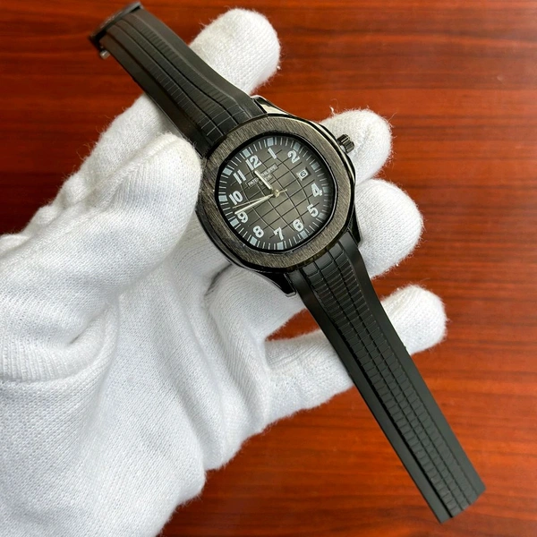 Analog Premium Watch With High Quality Strap Best finishing Body & Case - Black