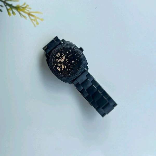 Analog Quartz Moment Collection With High Quality Strap Best finishing Body & Case - SRF2