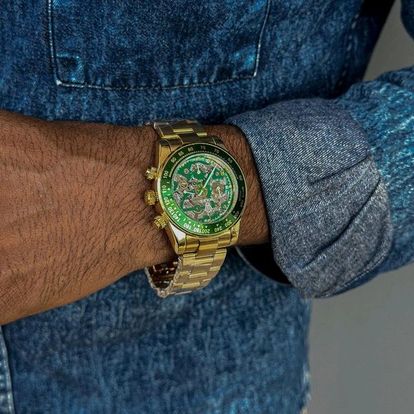 Analog Quartz Movement Collection With High Quality Strap Best finishing Body & Case - SARQ2