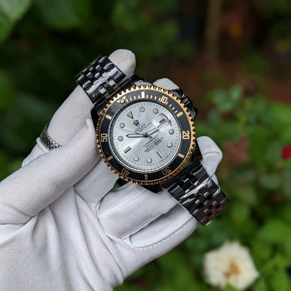 Analog Quartz Movement Watch With High Quality Strap Best finishing Body & Case - SRR2