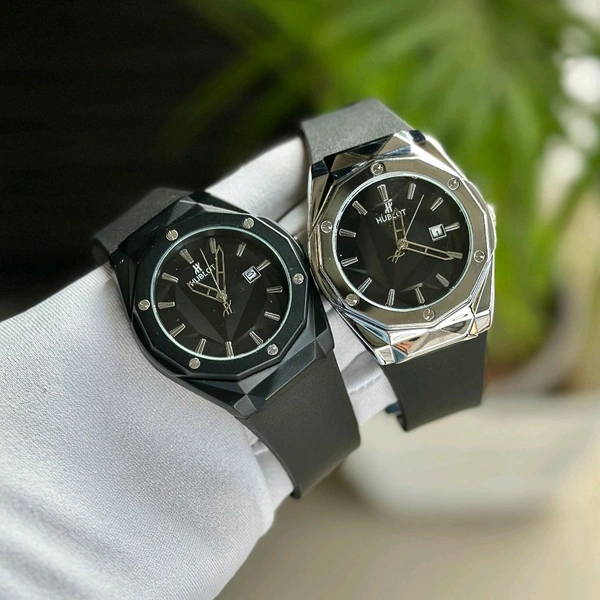 Analog Quartz Movement Watch With High Quality Strap Best finishing Body & Case - Silver