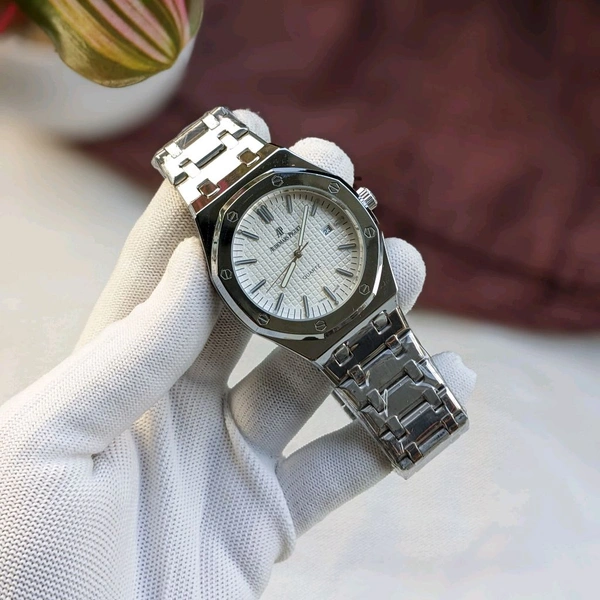 Analog Royal Oak High Quality Quartz Movement Collection With High Quality Strap Best finishing Body & Case - SRA1