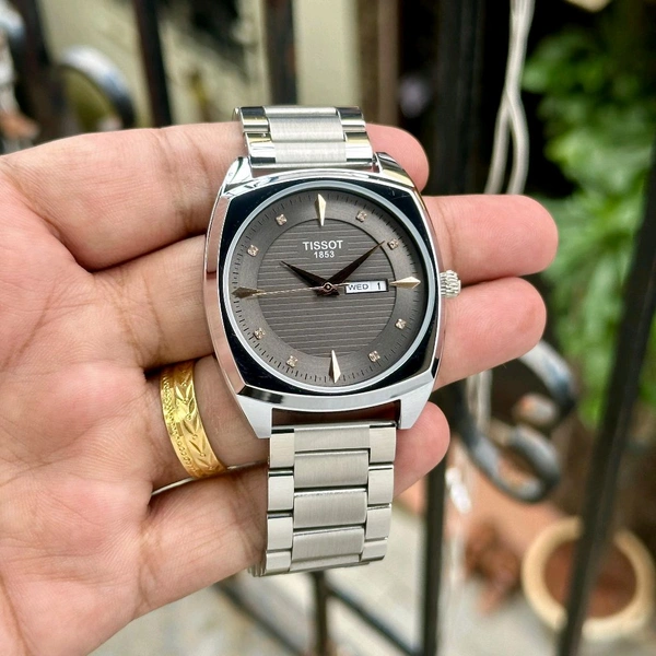 Analog T-Classic Gentleman Battery Operation Sweep Movement High End Machinery For Men - SRT2