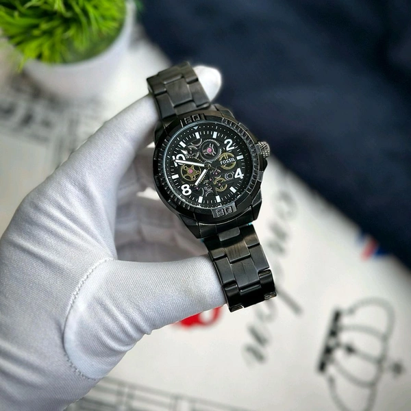 Analog Unique Quartz Movement Collection With High Quality Strap Best finishing Body & Case - SRF1