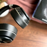 First Time In India 1:1 Master Replica High End Quality Headphone With Original Box Packaging (Pack Of 1)