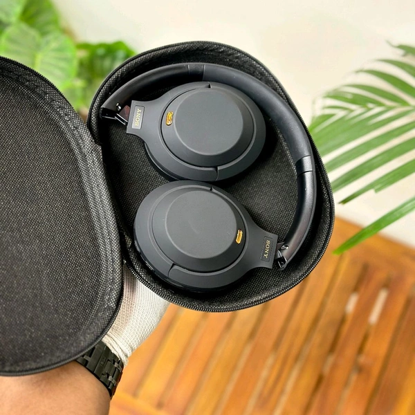 First Time In India! Presenting You All New WH-1000XM4 High Quality Headphones With Headphone Case