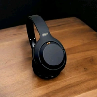 First Time In India! Presenting You All New WH-1000XM6 High Quality Headphones With Headphone Case - Black