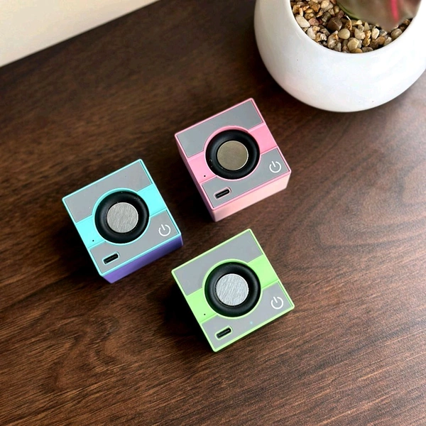 Mini Portable Square TidePlay Wireless Bluetooth Speaker Alloy Material HD Sound 5 W Bluetooth Speaker - SRS1