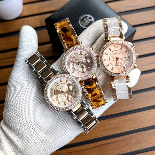 Most Demanded Analog Chronograph Quartz Movement High Quality Watch With High Quality Strap Best Finishing Body & Case - SRM1