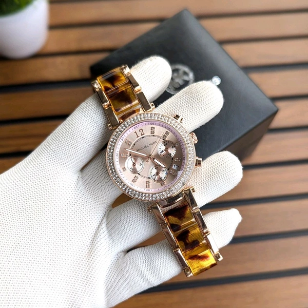 Most Demanded Analog Chronograph Quartz Movement High Quality Watch With High Quality Strap Best Finishing Body & Case - SRM3