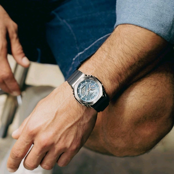 Most Demanded Analog Gm2100 Working Day Chronograph, AutoLight, World Time For Men - SRG3