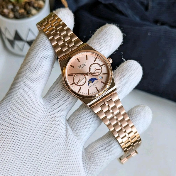 Most Demanded Analog Quartz Movement Watch With High Quality Strap Best finishing Body & Case - SRC4