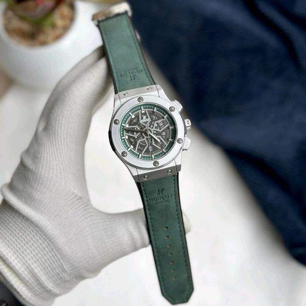 Most Demanded Budget Analog Quartz Movement Watch With High Quality Strap Best finishing Body & Case - SRH4